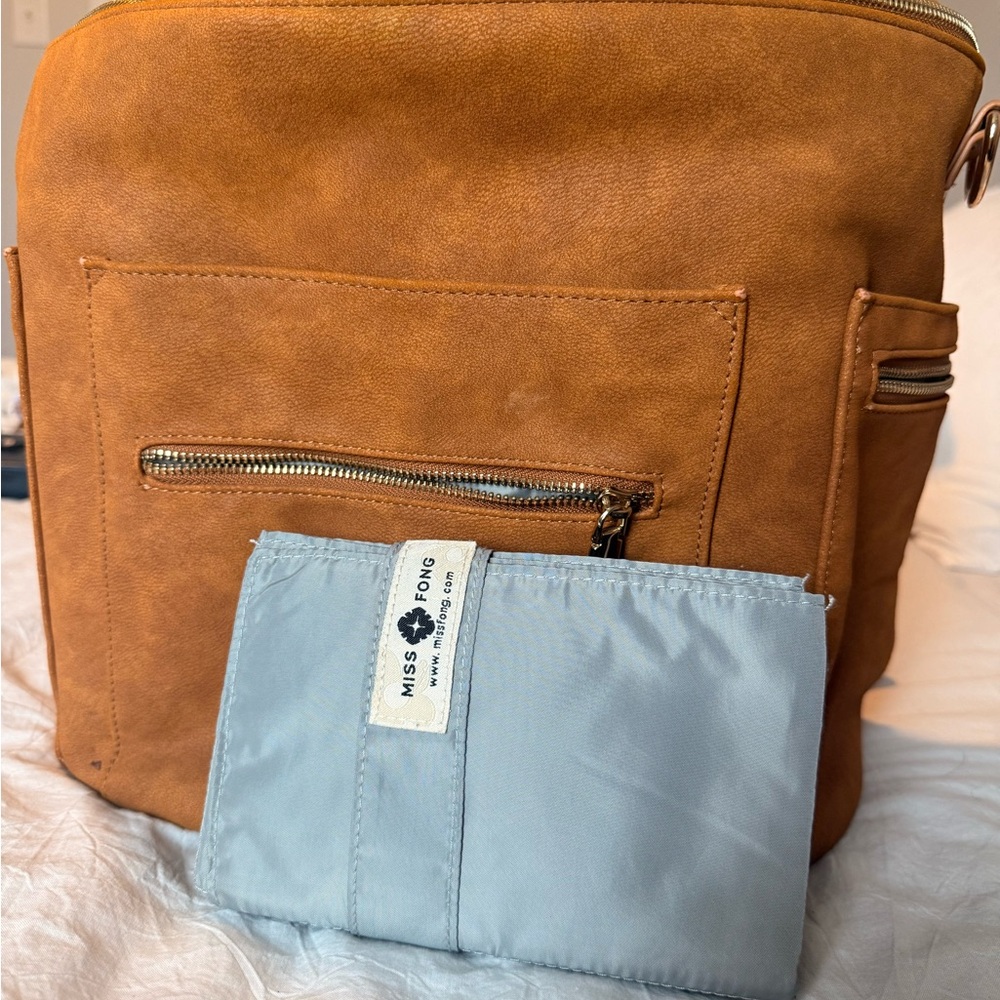 Elegant Tan Baby Bag - Picture 2 of 8
